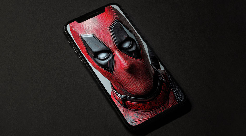Fond d'écran Deadpool en 4K Ultra HD mettant en vedette l'anti-héros Marvel isolé sur un fond blanc. pour tous les téléphones et iPhone