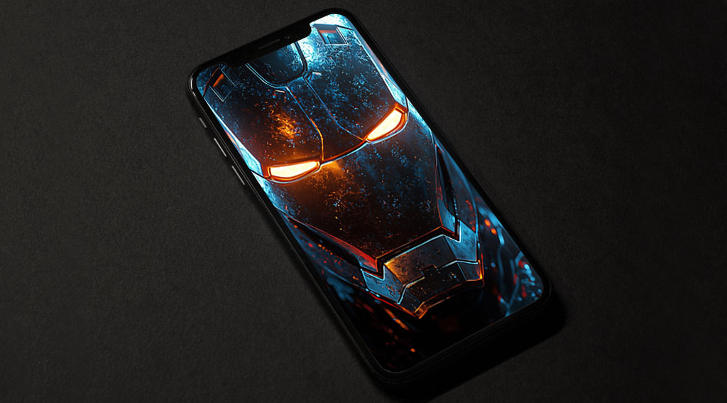 Fond d'écran 4K du casque d'Iron Man sombre avec des yeux orange lumineux et des effets de lumière bleue en résolution Ultra HD pour téléphone portable et iPhone